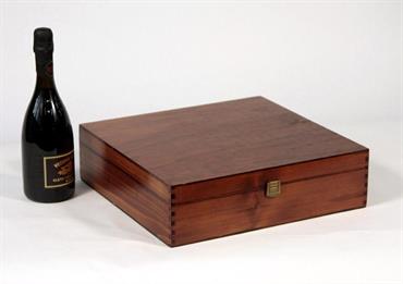 CASS. MASSELLO 4 Bott. cm.9,4x35,5x33,9 VERNICIATA LUSSO