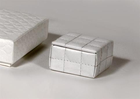 SCATOLINA SIMIL PELLE Bianca - Cm.6x6x4