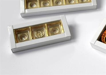SCAT. 3 NAPOLITAIN mm.66x143x20 FONDO Bianco